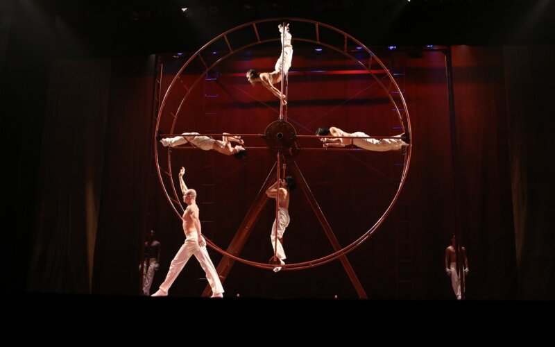 Cia Deborah Colker encerra a 16ª Temporada de Dança do Teatro Alfa de 23 a 29 de outubro