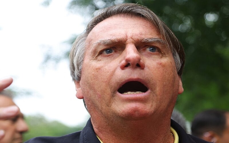 Bolsonaro vira meme diante de possível inelegibilidade