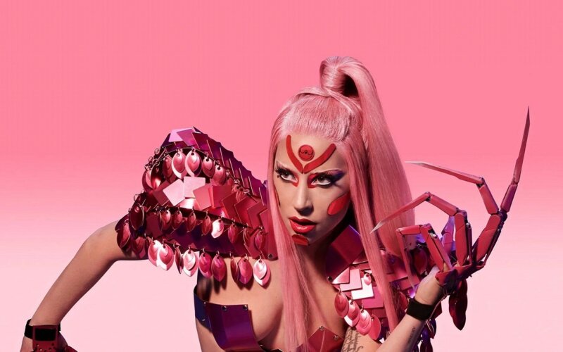 Lady Gaga lança clipe do single “Stupid Love” e nós comentamos!