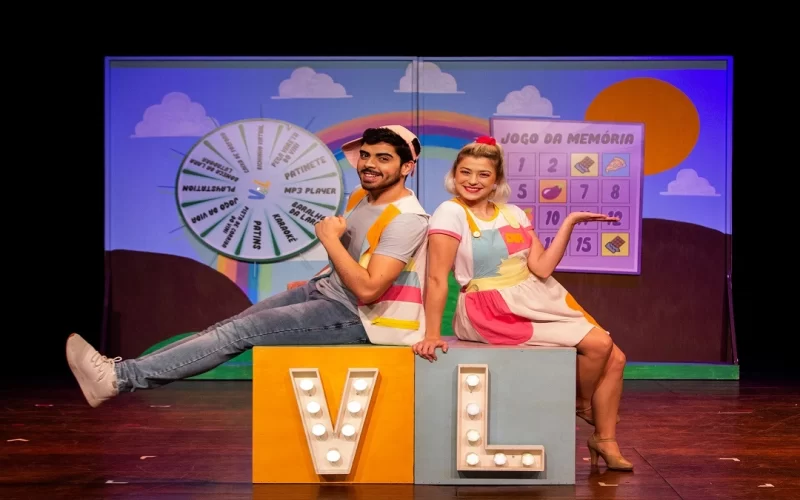 Musical “Bom Dia Sem Companhia” estreia nova temporada no Teatro Vivo